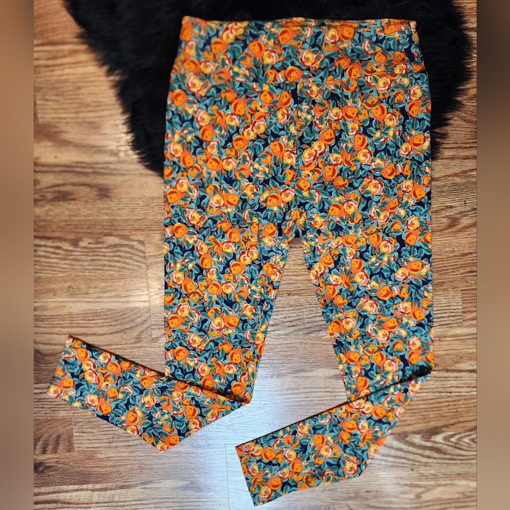 Lularoe Leggings Fall Colors Roses Tall & Curvy